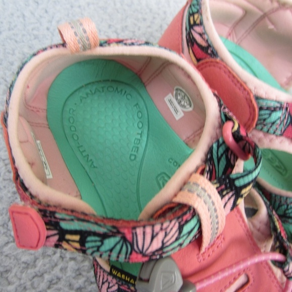 Keen Seacamp II cnx Girl's size 6  Tea/ Rose/ Peach Pearl Sandals Hiking,Outdoor - Picture 7 of 9